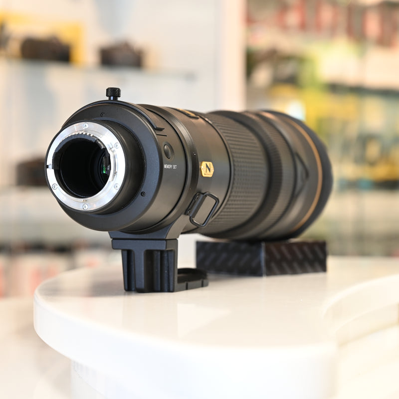 Nikon 200-400mm f/4G VR II Usagé