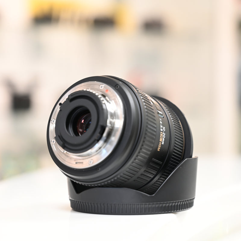 Sigma 10-20mm f/4-5.6 DC pour Nikon Usagé