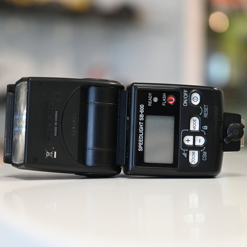 Nikon Speedlight SB-600 Usagé