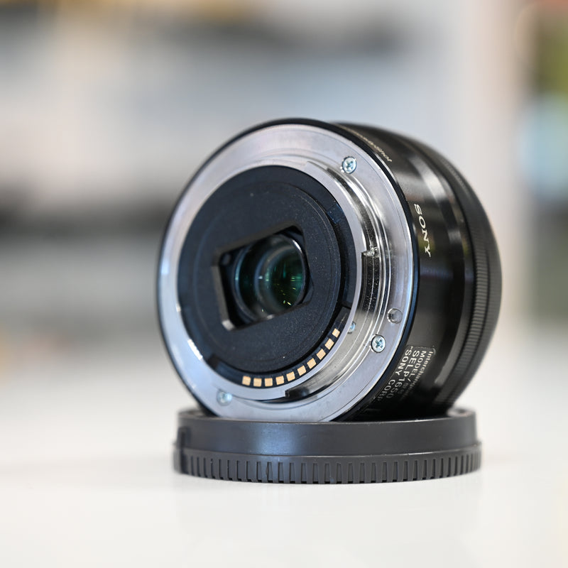 Sony E PZ 16-50mm F3.5-5.6 OSS Usagé