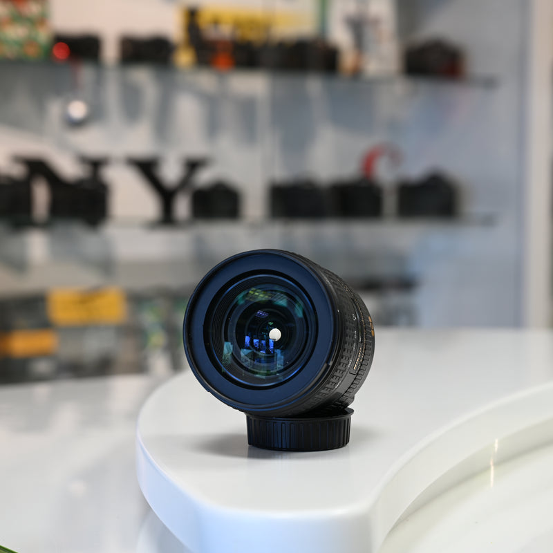 Nikon AF-S DX 16-80mm f/2.8-4 ED VR Usagé