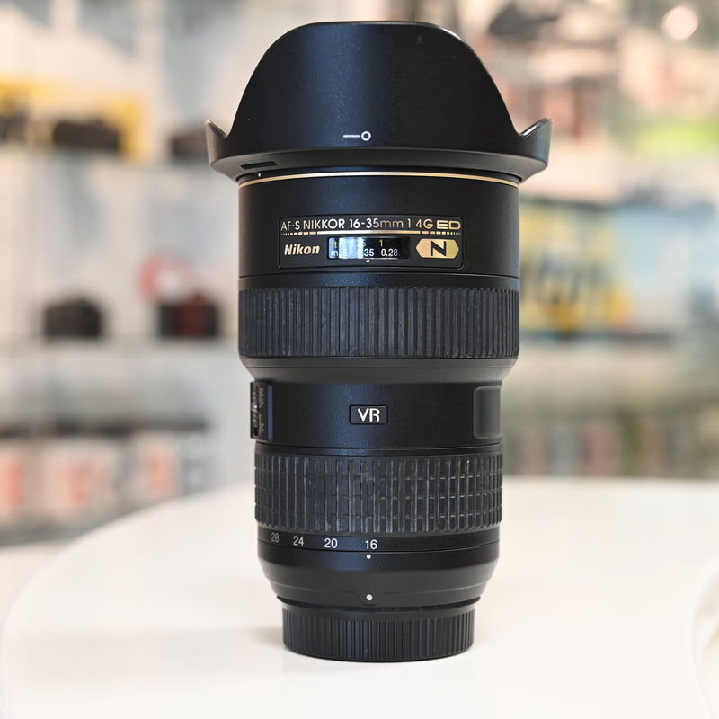 Nikon 16-35mm f/4 VR Usagé