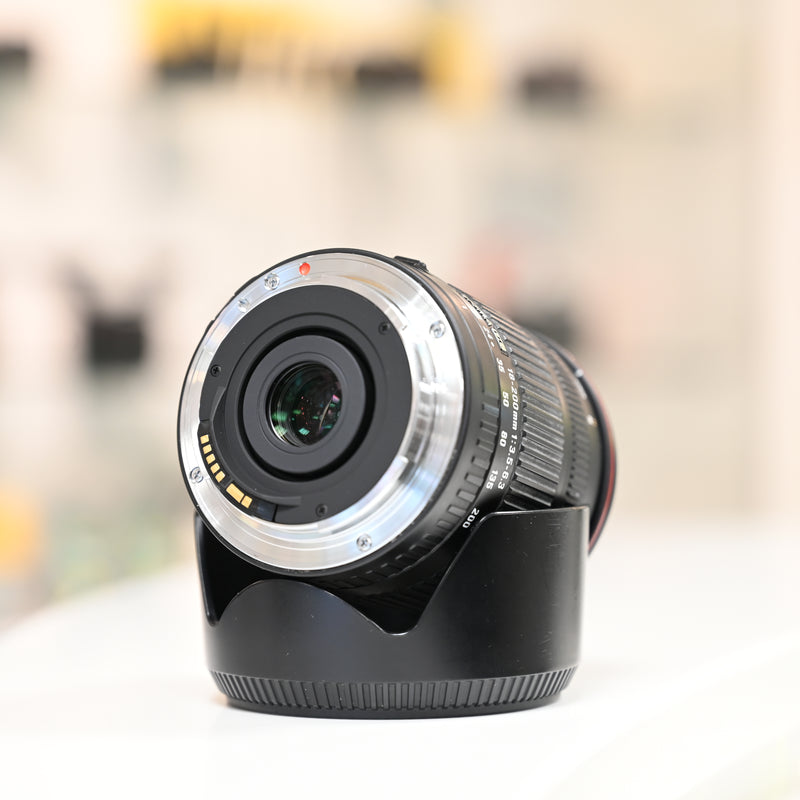 Sigma 18-200mm f/3.5-6.3 DC pour Canon Usagé