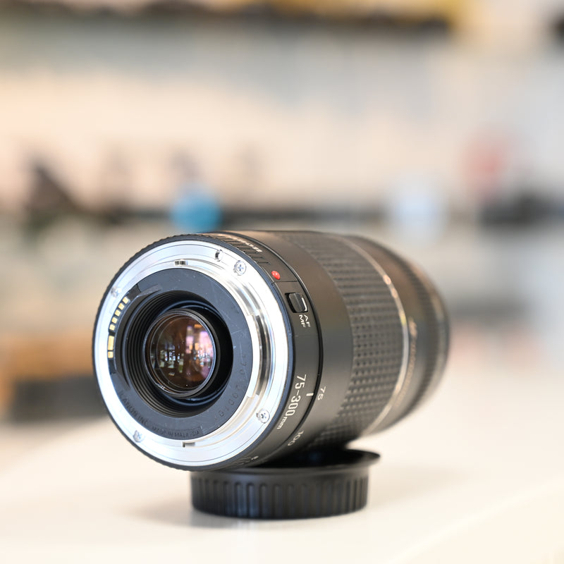 Canon EF 75-300mm f/4-5.6 USM III Used