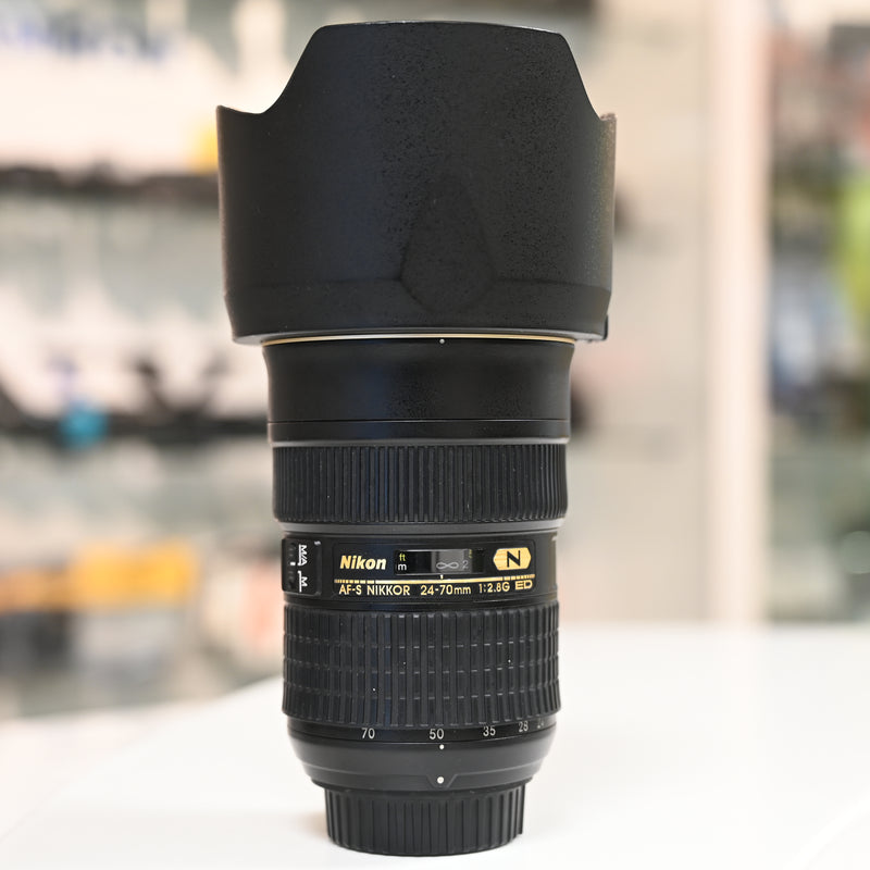 Nikon AF-S 24-70mm f/2.8G Used