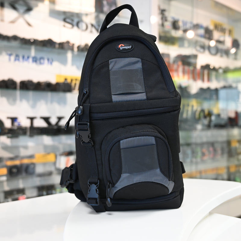 Sac Lowepro SlingShot 100 AW Usagé