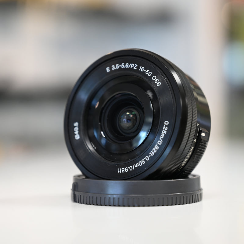 Sony E PZ 16-50mm F3.5-5.6 OSS Usagé