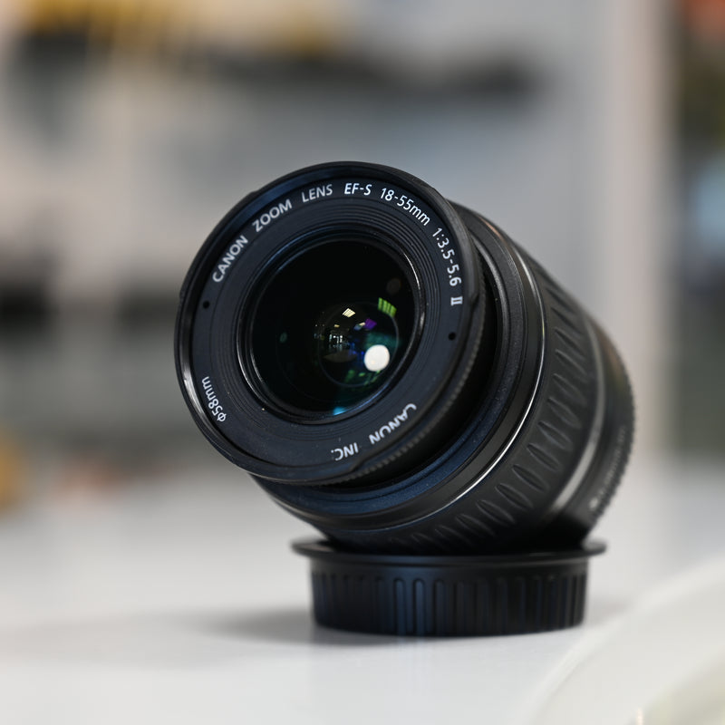 Canon EF-S 18-55mm F3.5-5.6 II Usagé