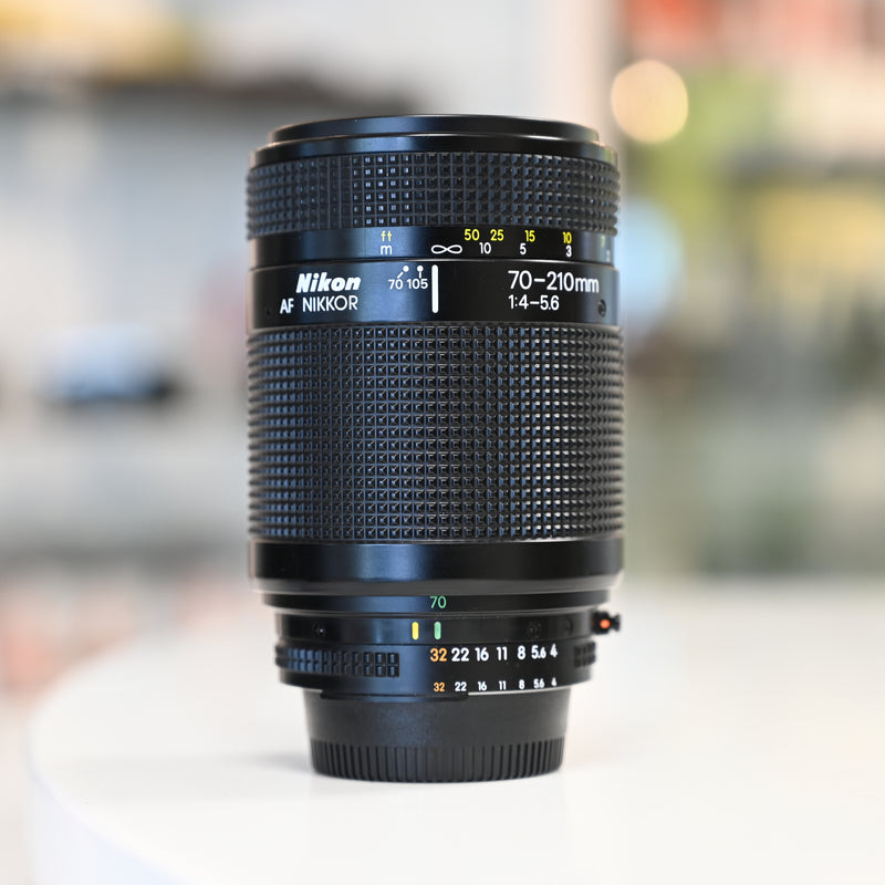 Nikon 70-210mm F4-5.6 Usagé