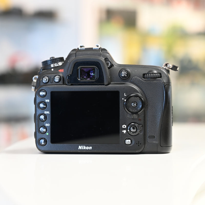 Nikon D7200 Usagé