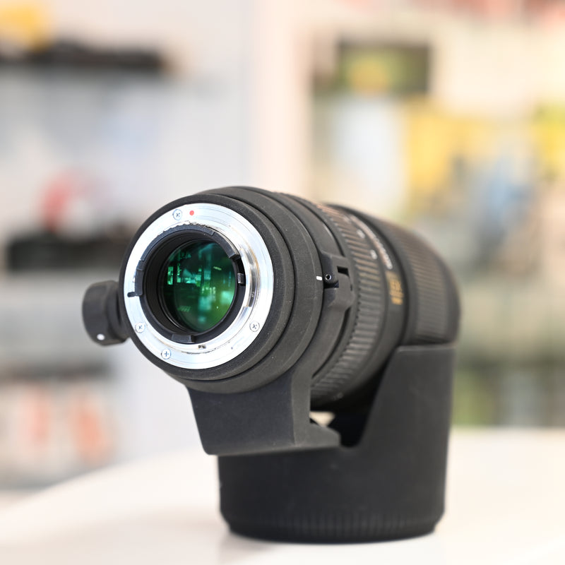 Sigma 70-200mm f/2.8 Macro pour Nikon Usagé