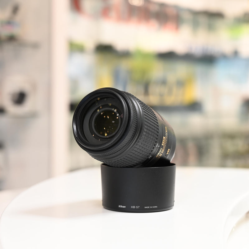 Nikon AF-S DX 55-300mm F/4.5-5.6G VR Usagé