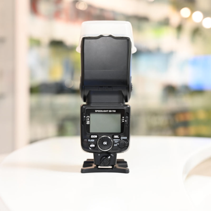 Flash Nikon Speedlight SB-700 Usagé