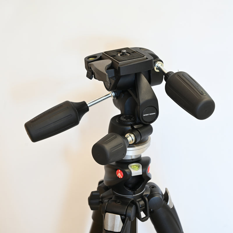 Tripod Manfrotto 055XProB + Manfrotto Head 804RC2 Used