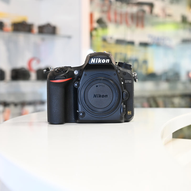 Nikon D750 Used