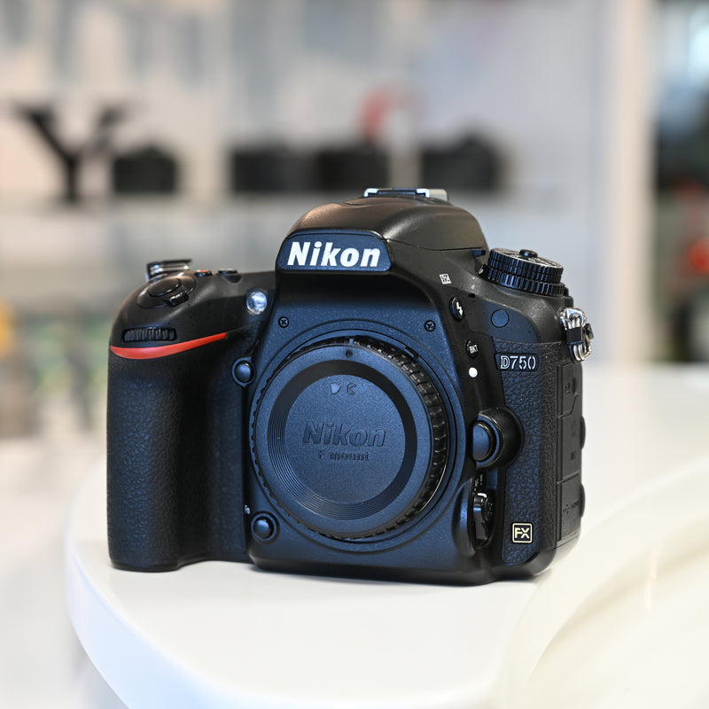 Nikon D750 Usagé