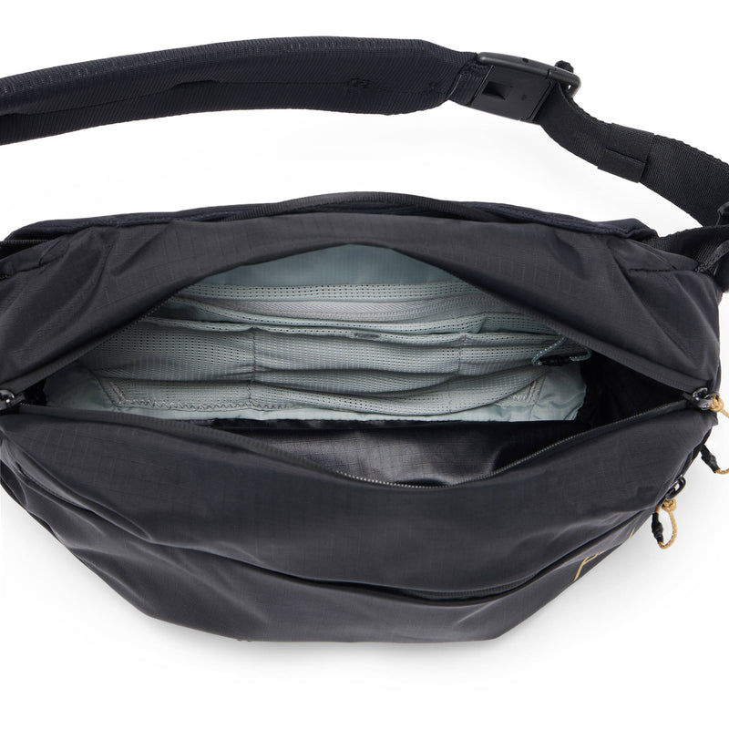 Peak Design Outdoor Sling 7L Black Bag