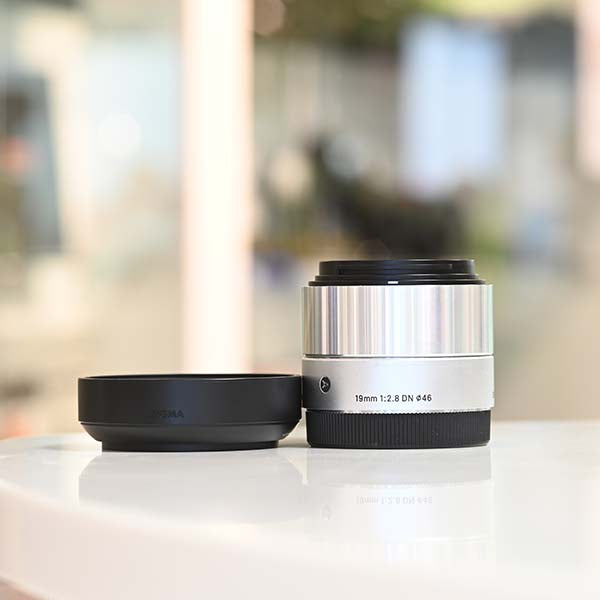 Sigma 19mm f/2.8 DN for Sony E Used