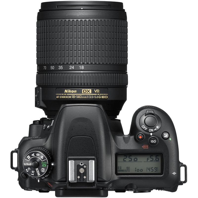 Nikon D7500 / AF-S 18-140mm F3.5-5.6G VR