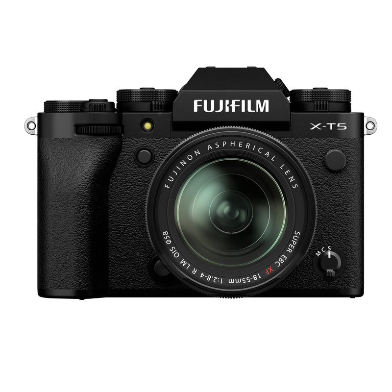 Fujifilm X-T5 Black  / XF 18-55mm f/2.8-4