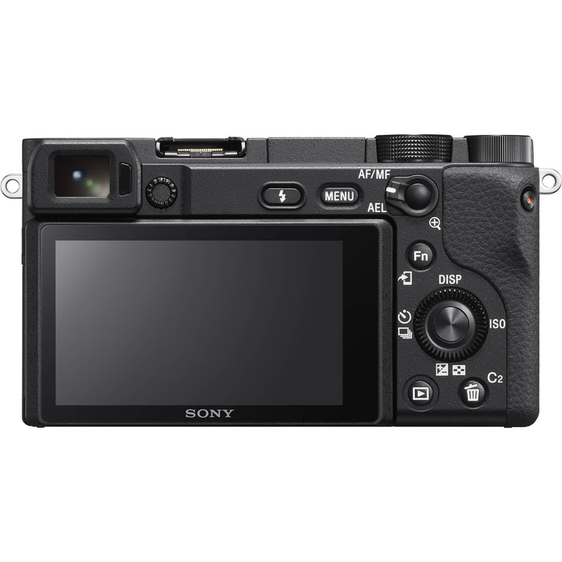 Sony a6400 / E 18-135mm f/3.5-5.6 OSS