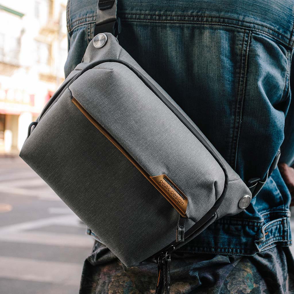 Peak Design Everyday Sling 6L V2 – Photo LAPLANTE Peak Design Everyday Sling 6L V2 – Photo LAPLANTE